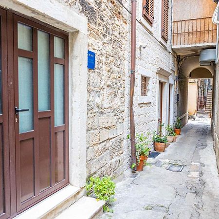 Splitska Kala Apartment Bagian luar foto